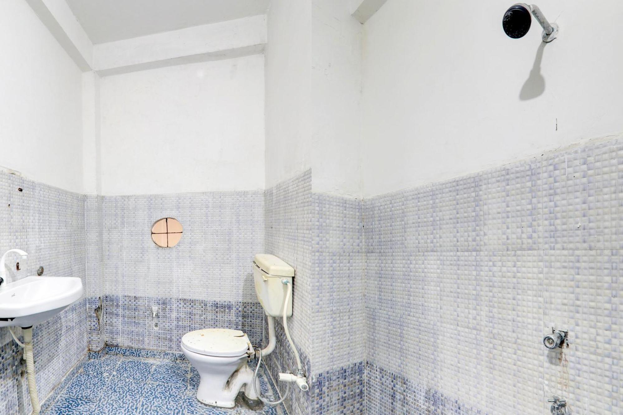 Hotel O Siddharth Inn Лакнау Екстериор снимка